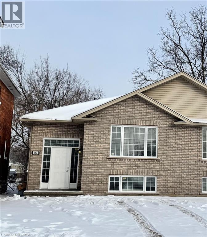 152 Wellington Street, Brantford, Ontario  N3S 3Y7 - Photo 1 - 40798557