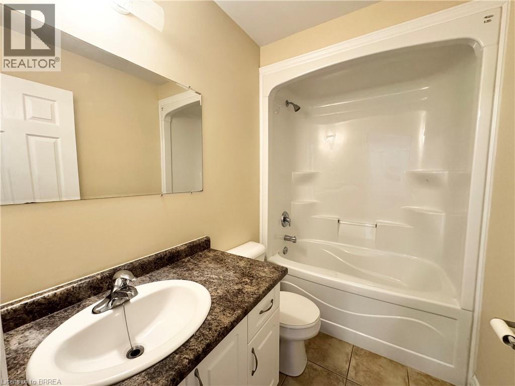 152 Wellington Street, Brantford, Ontario  N3S 3Y7 - Photo 11 - 40798557