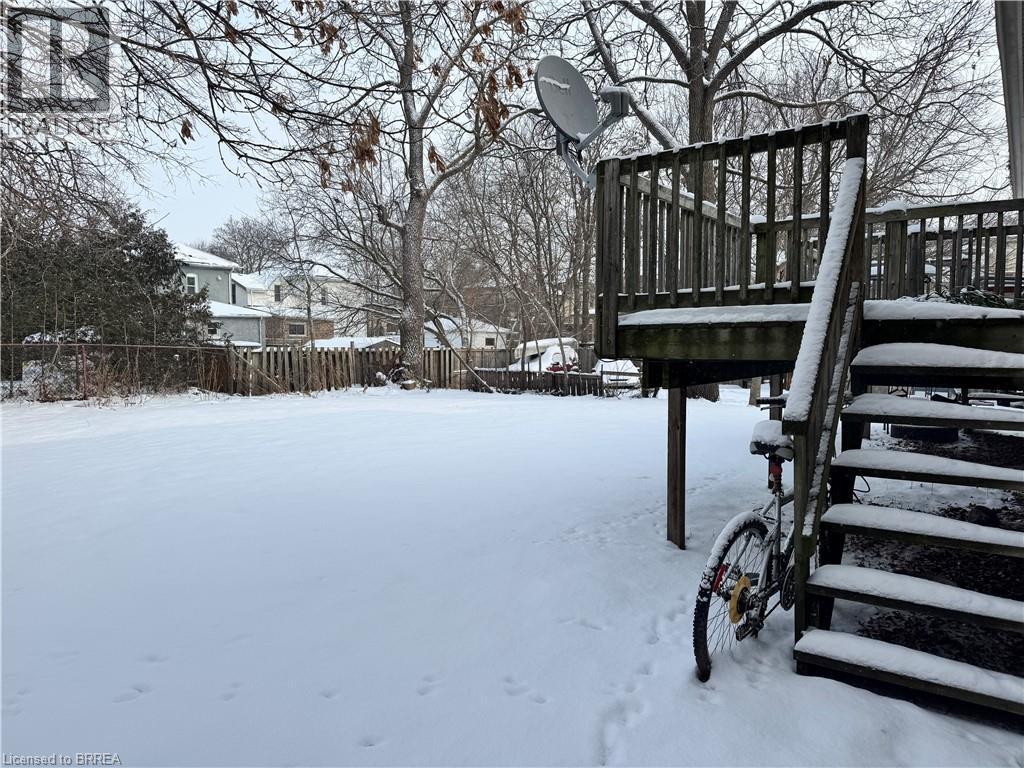 152 Wellington Street, Brantford, Ontario  N3S 3Y7 - Photo 17 - 40798557