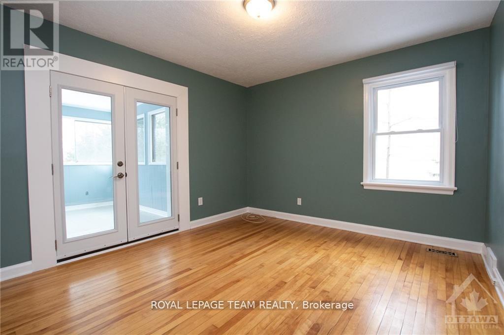 49 Crownhill Street, Ottawa, Ontario  K1J 7K5 - Photo 16 - X12712180