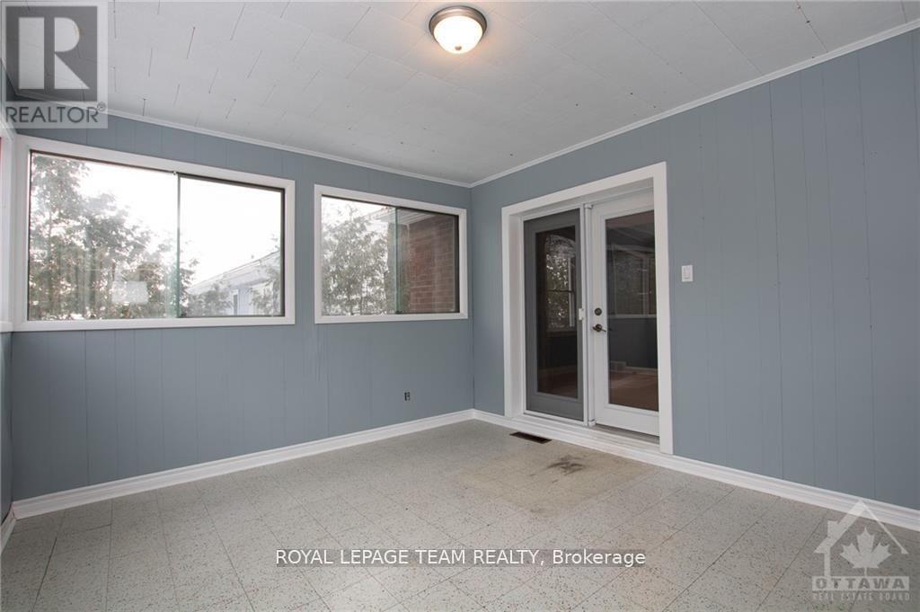 49 Crownhill Street, Ottawa, Ontario  K1J 7K5 - Photo 19 - X12712180