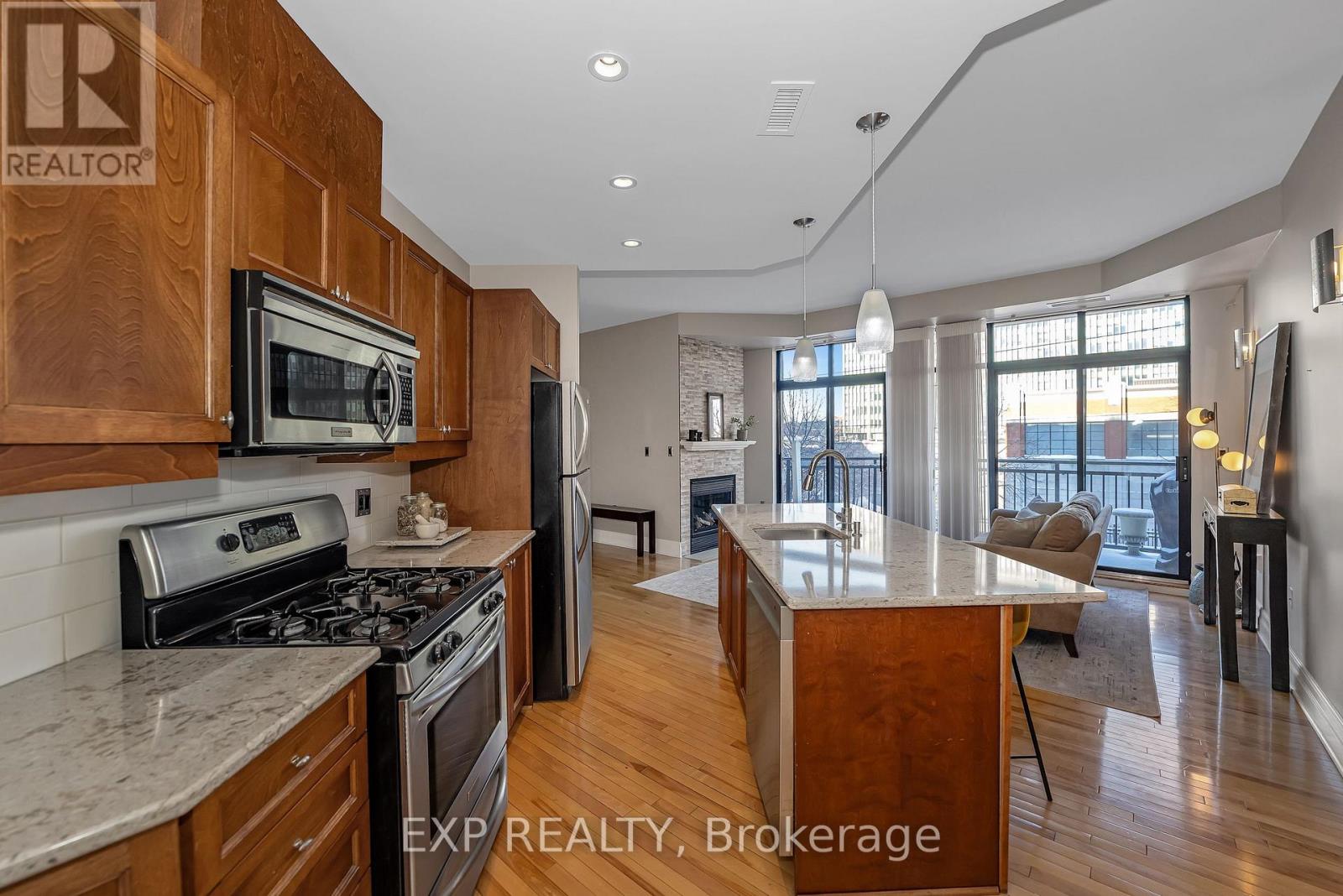 209 - 260 Besserer Street, Ottawa, Ontario  K1N 1J3 - Photo 12 - X12712206