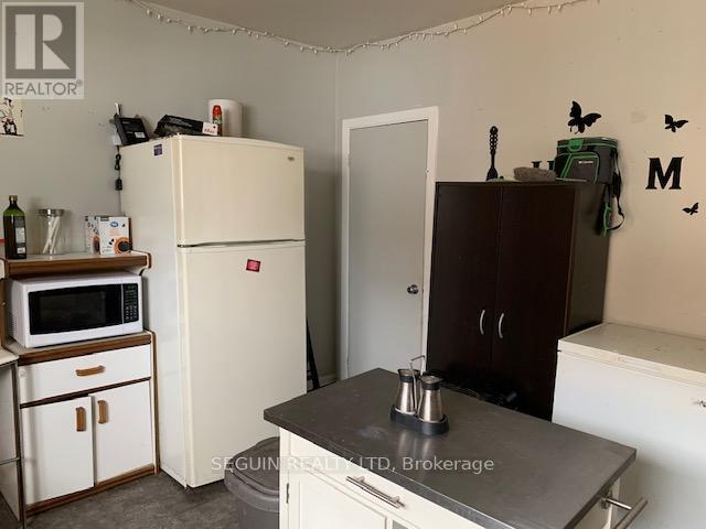 333-335 Cameron Street, Hawkesbury, Ontario  K6A 2B3 - Photo 30 - X12708466