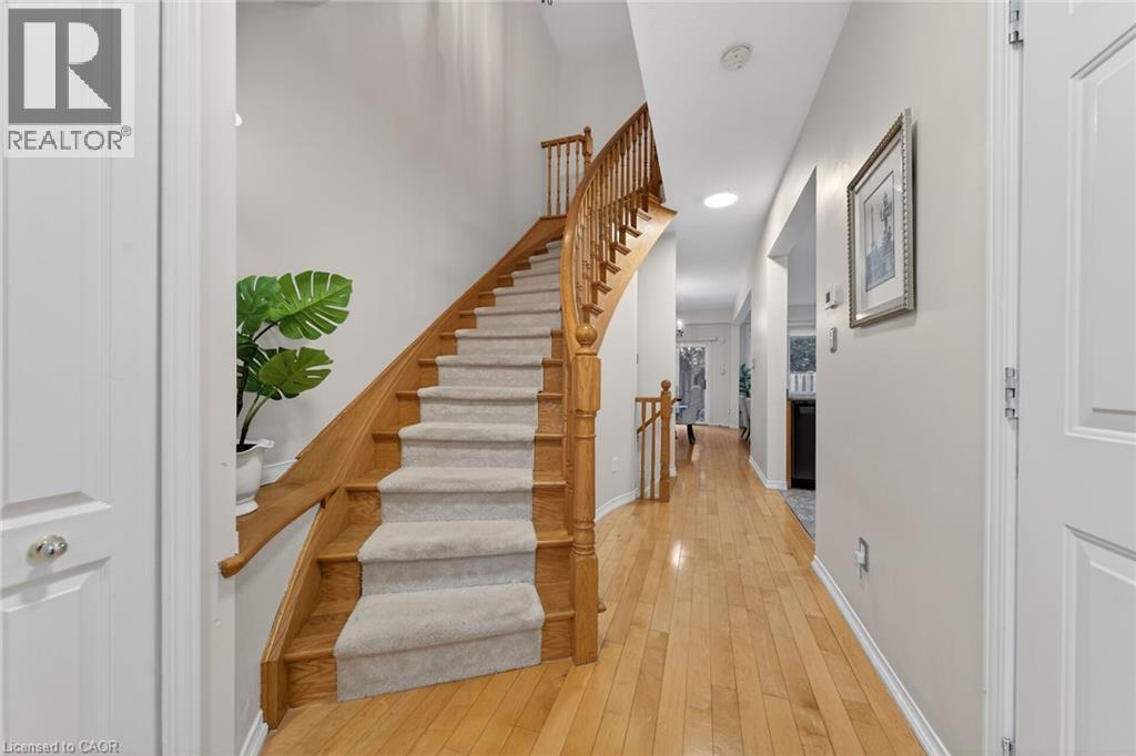 81 Valridge Drive Unit# 36, Ancaster, Ontario  L9G 5B6 - Photo 8 - 40798230