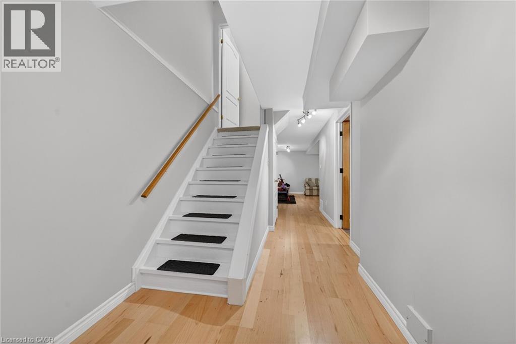 81 Valridge Drive Unit# 36, Ancaster, Ontario  L9G 5B6 - Photo 42 - 40798230