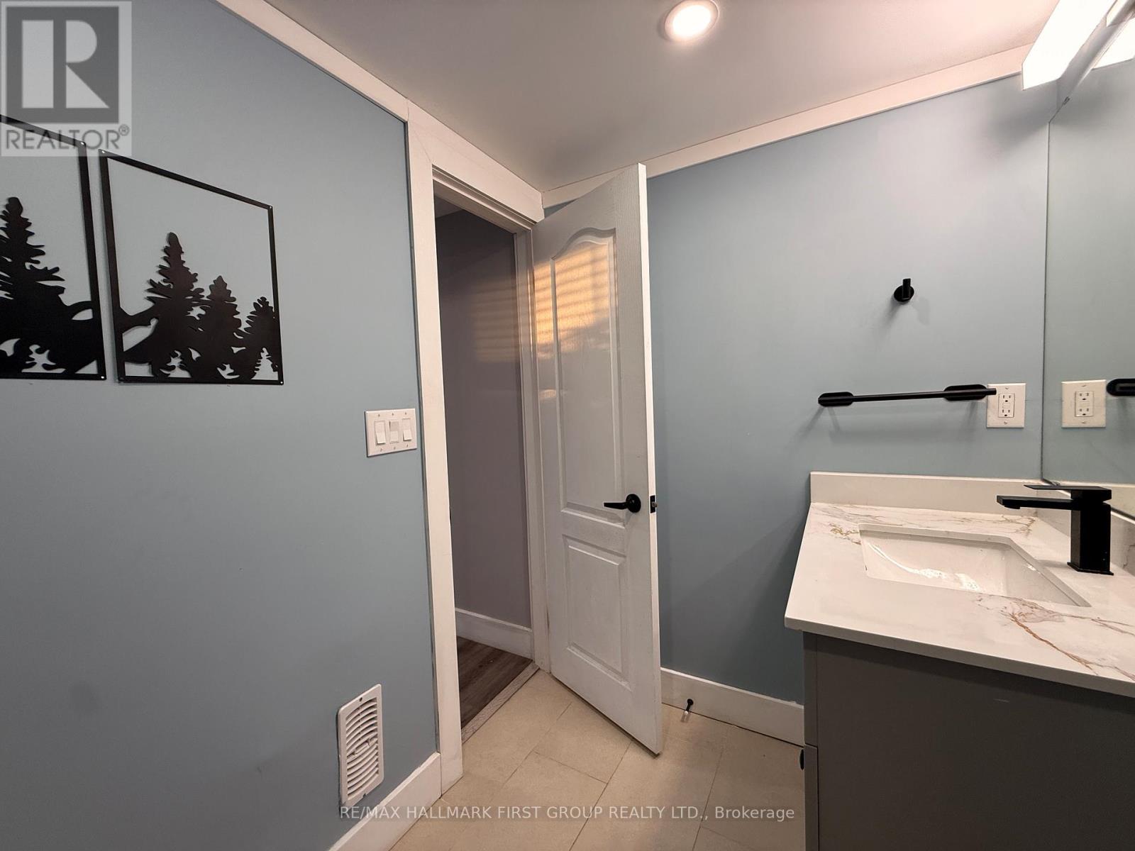 Unit B - 33 Lincoln Street, Ajax, Ontario  L1V 7H2 - Photo 13 - E12712188