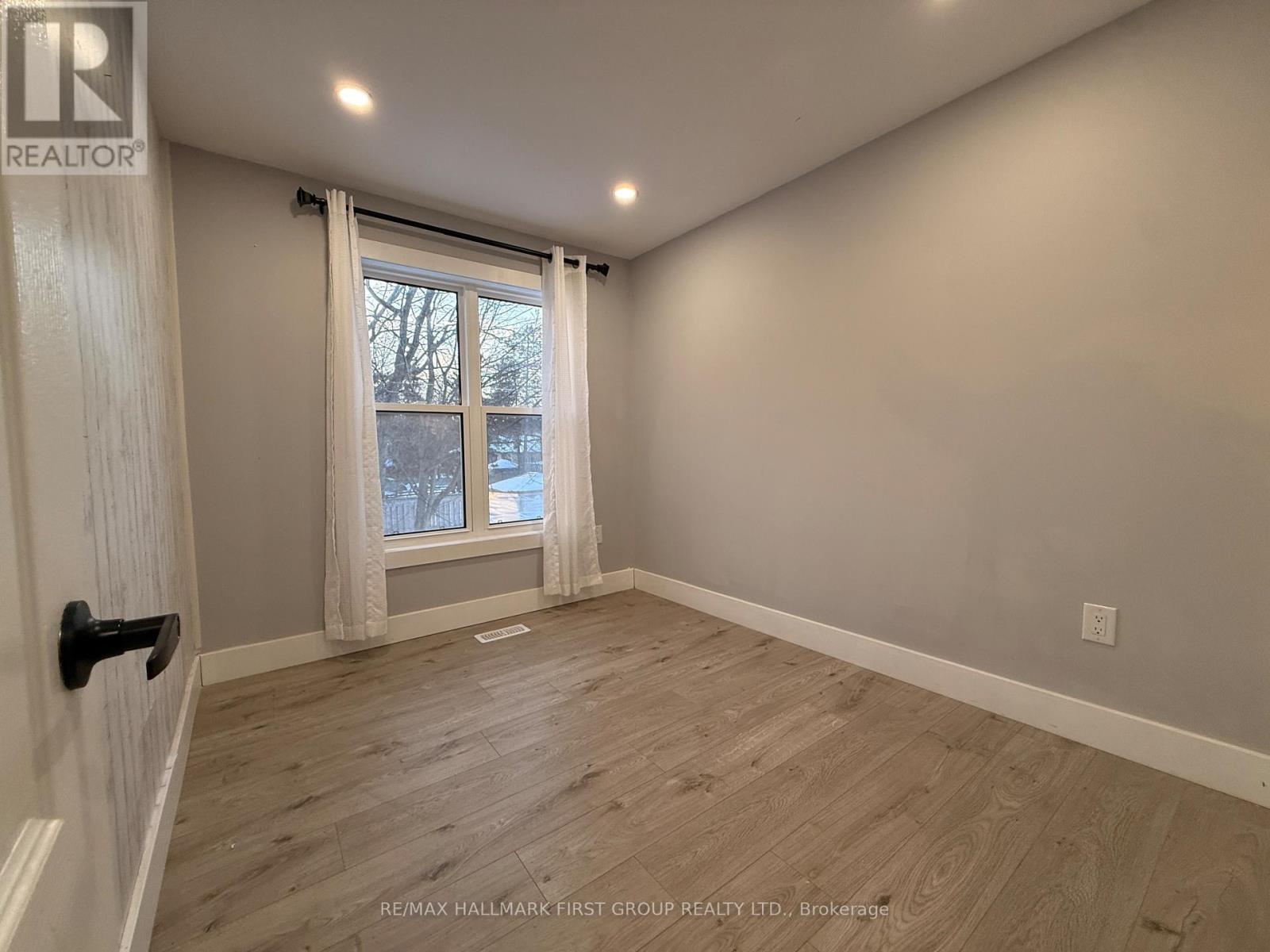 Unit B - 33 Lincoln Street, Ajax, Ontario  L1V 7H2 - Photo 20 - E12712188