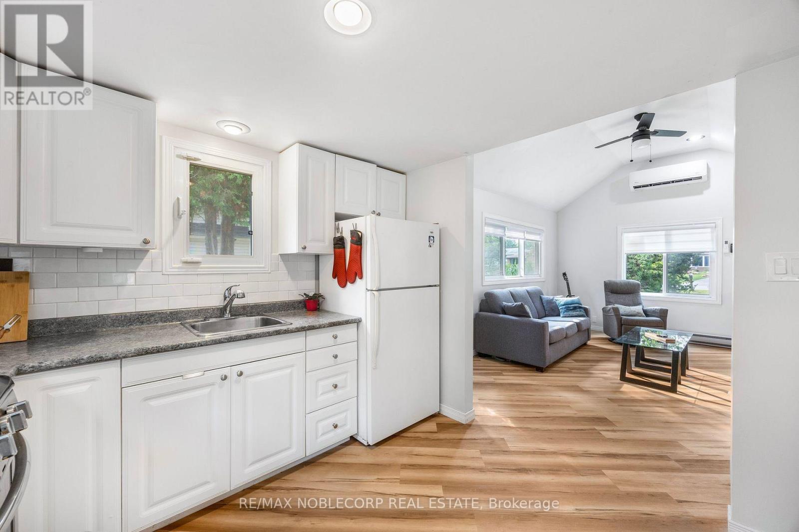 742 9th Line, Innisfil, Ontario  L9S 3Y6 - Photo 13 - N12712204