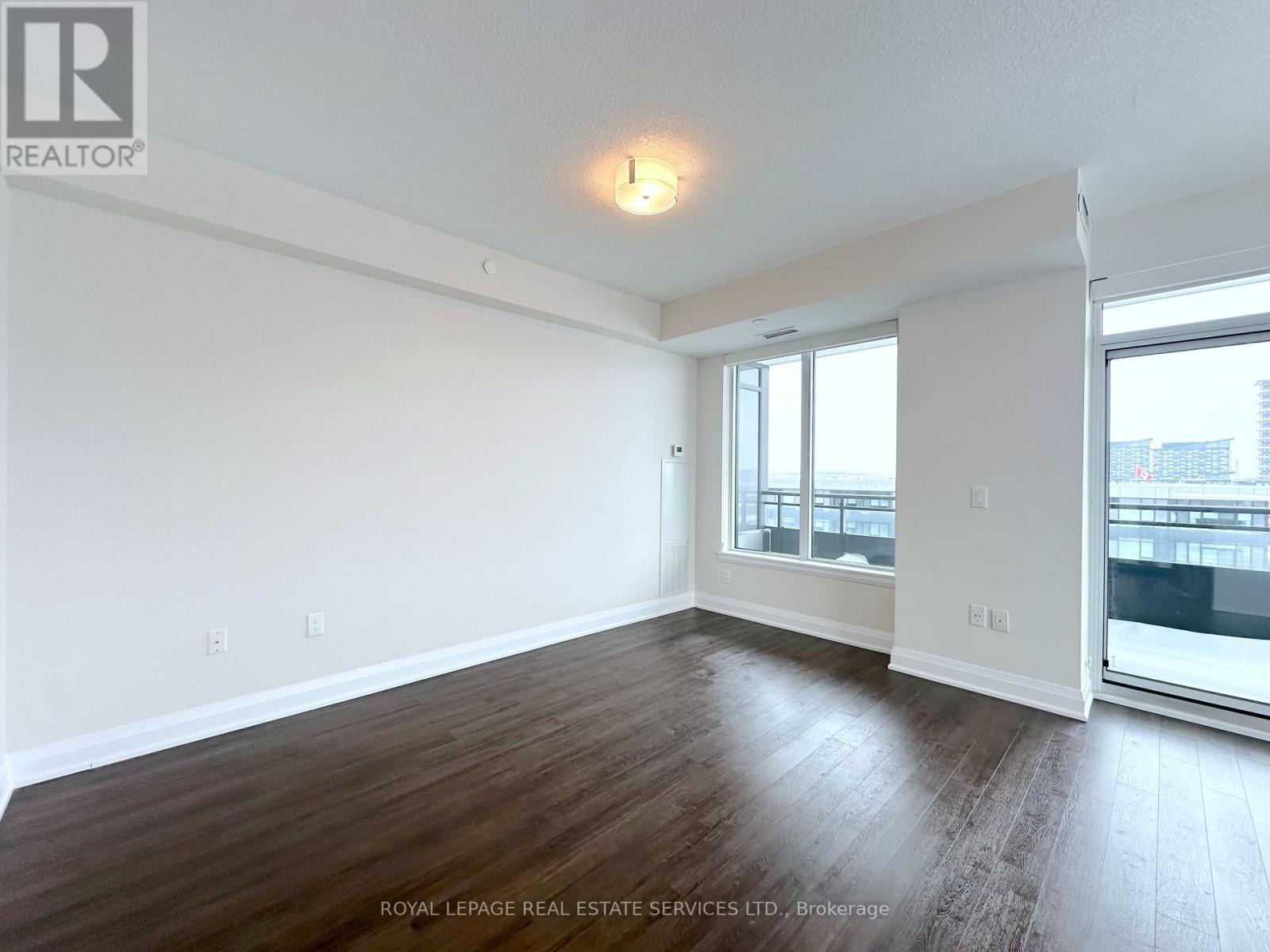 805 - 2333 Taunton Road, Oakville, Ontario  L6H 0N5 - Photo 5 - W12712190