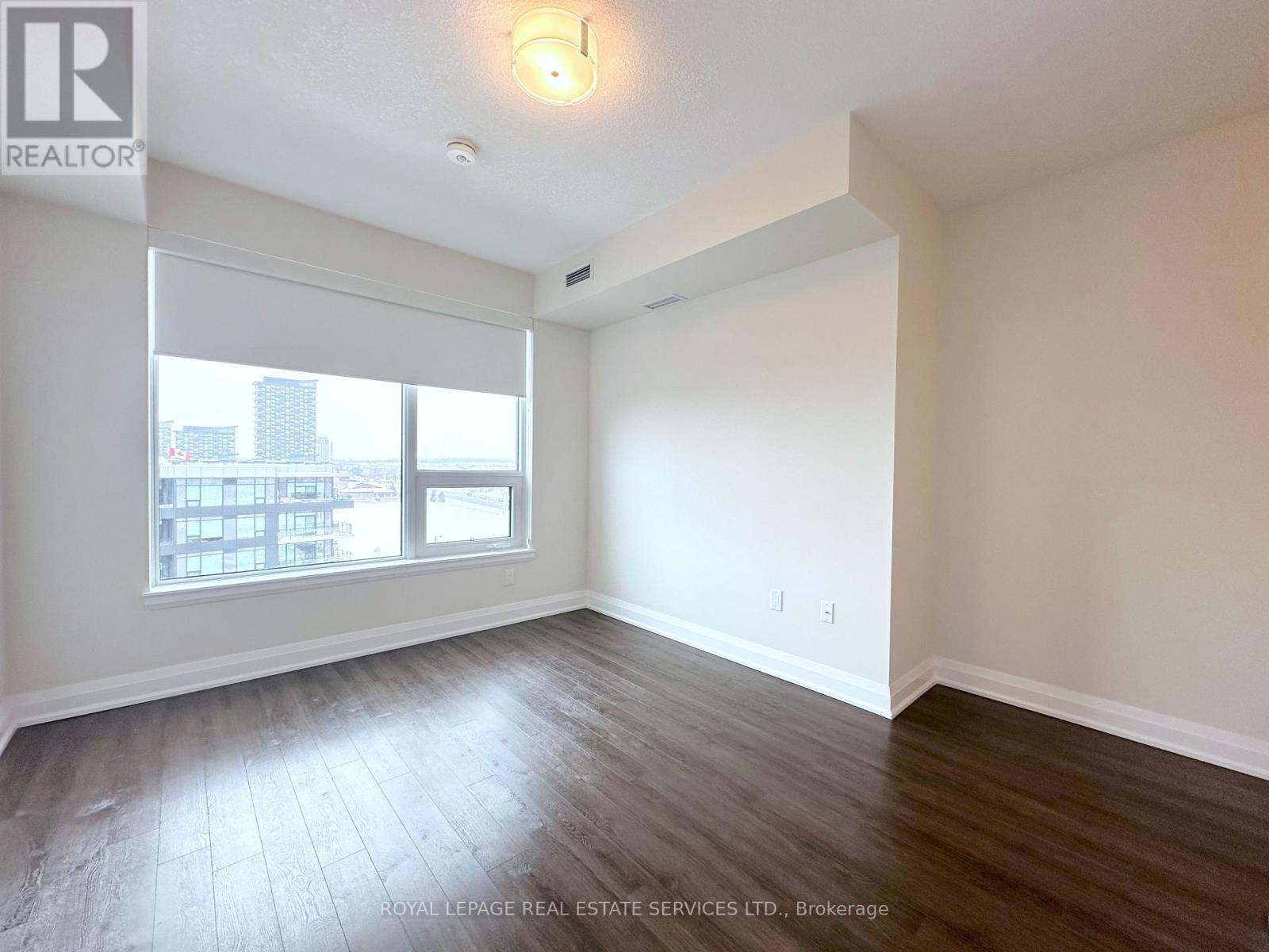 805 - 2333 Taunton Road, Oakville, Ontario  L6H 0N5 - Photo 8 - W12712190