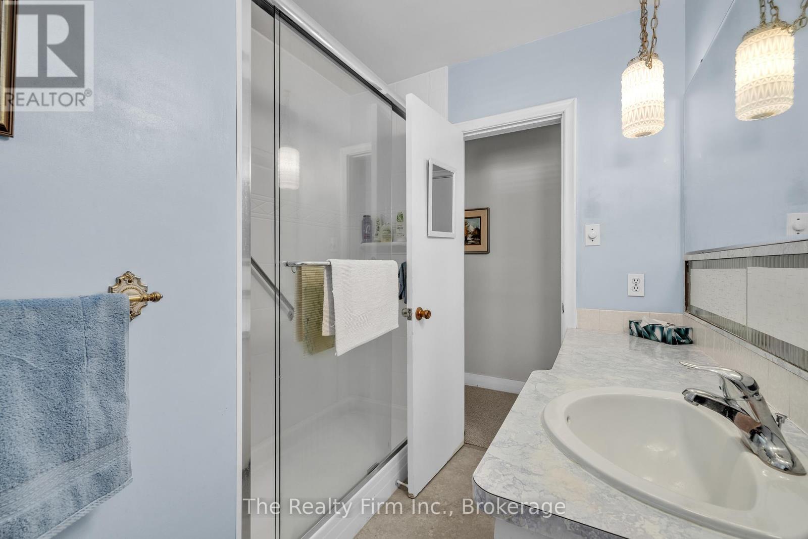 1 Earlscourt Crescent, Woodstock, Ontario  N4S 5H2 - Photo 16 - X12712258