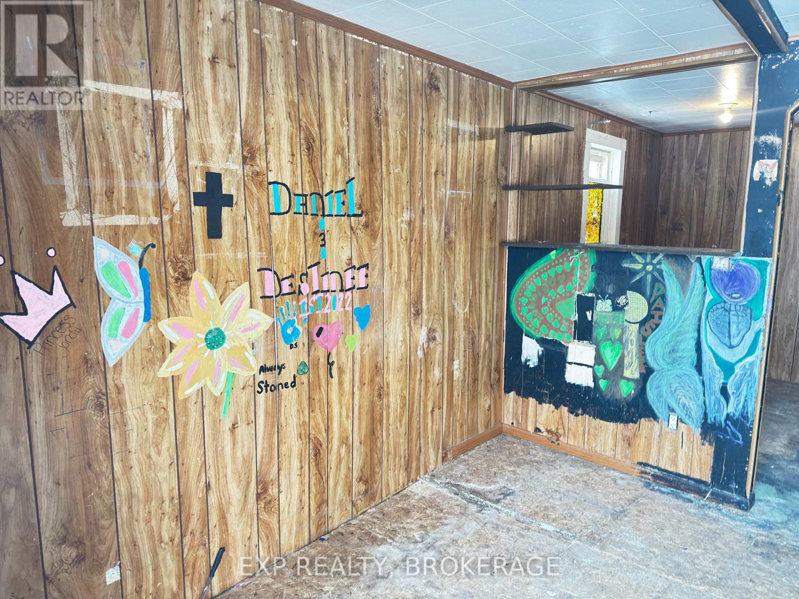 10 Jones Street, Addington Highlands, Ontario  K0H 1P0 - Photo 10 - X12712220