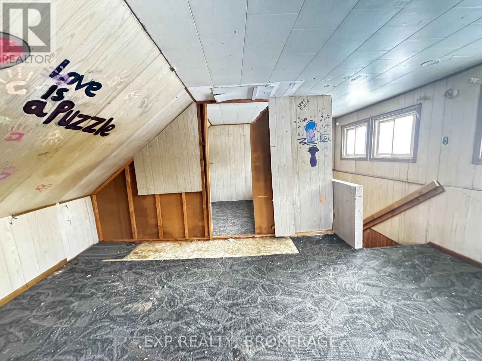 10 Jones Street, Addington Highlands, Ontario  K0H 1P0 - Photo 14 - X12712220