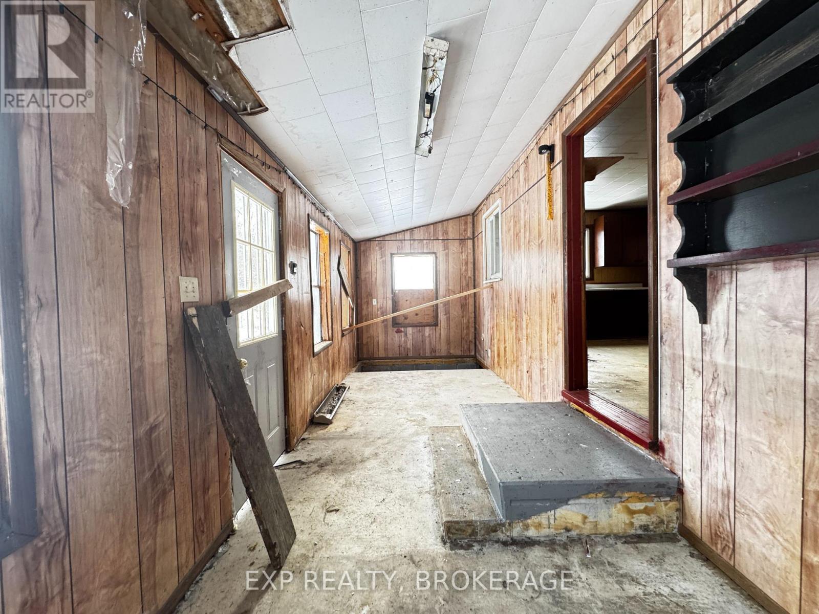 10 Jones Street, Addington Highlands, Ontario  K0H 1P0 - Photo 23 - X12712220