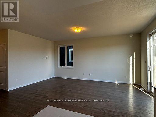 46 Oakmont Drive, Loyalist, Ontario  K0H 1G0 - Photo 10 - X12712250