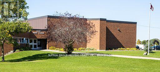 46 Oakmont Drive, Loyalist, Ontario  K0H 1G0 - Photo 46 - X12712250