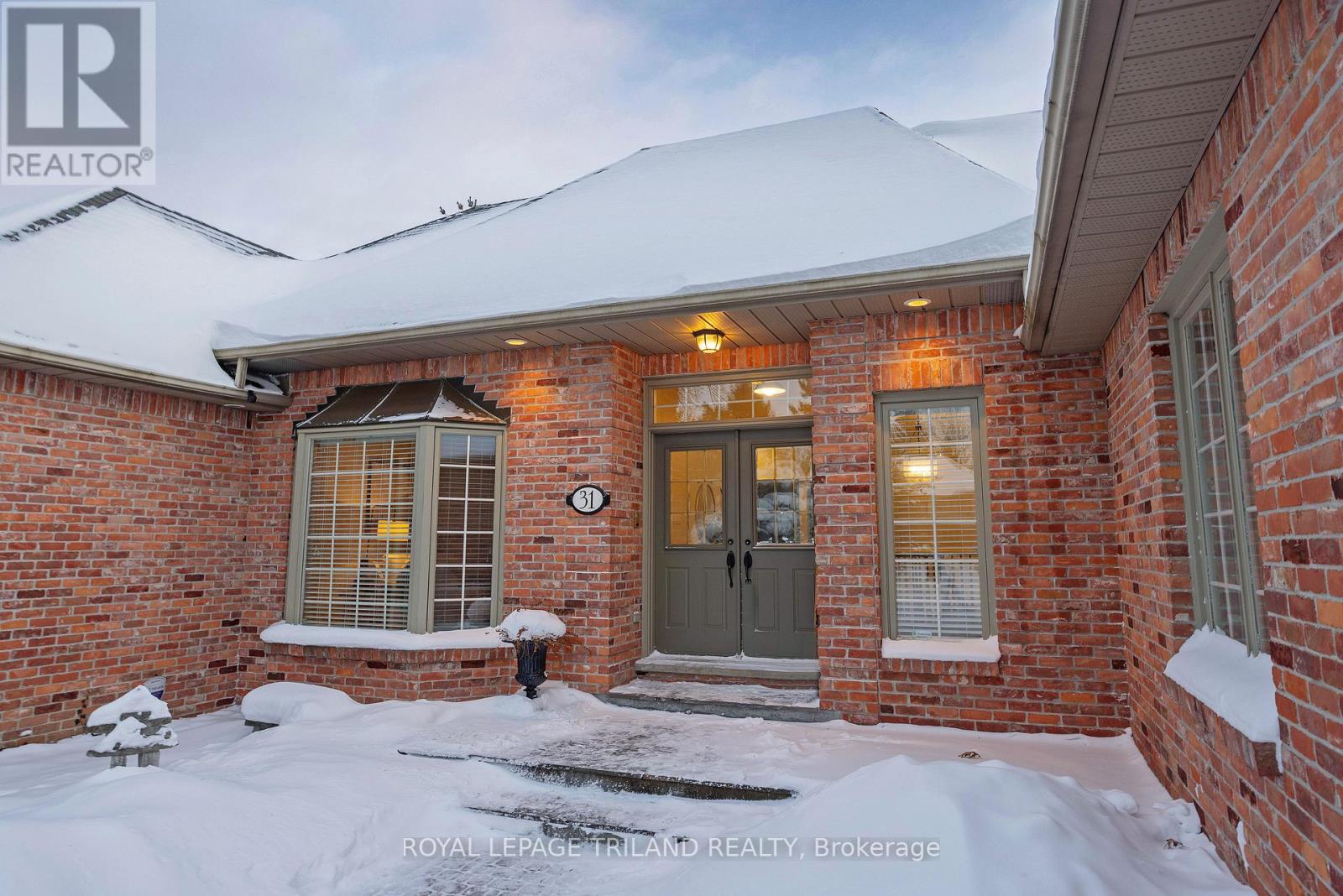 31 Woods Edge Close, London South, Ontario  N6K 4K8 - Photo 2 - X12712222