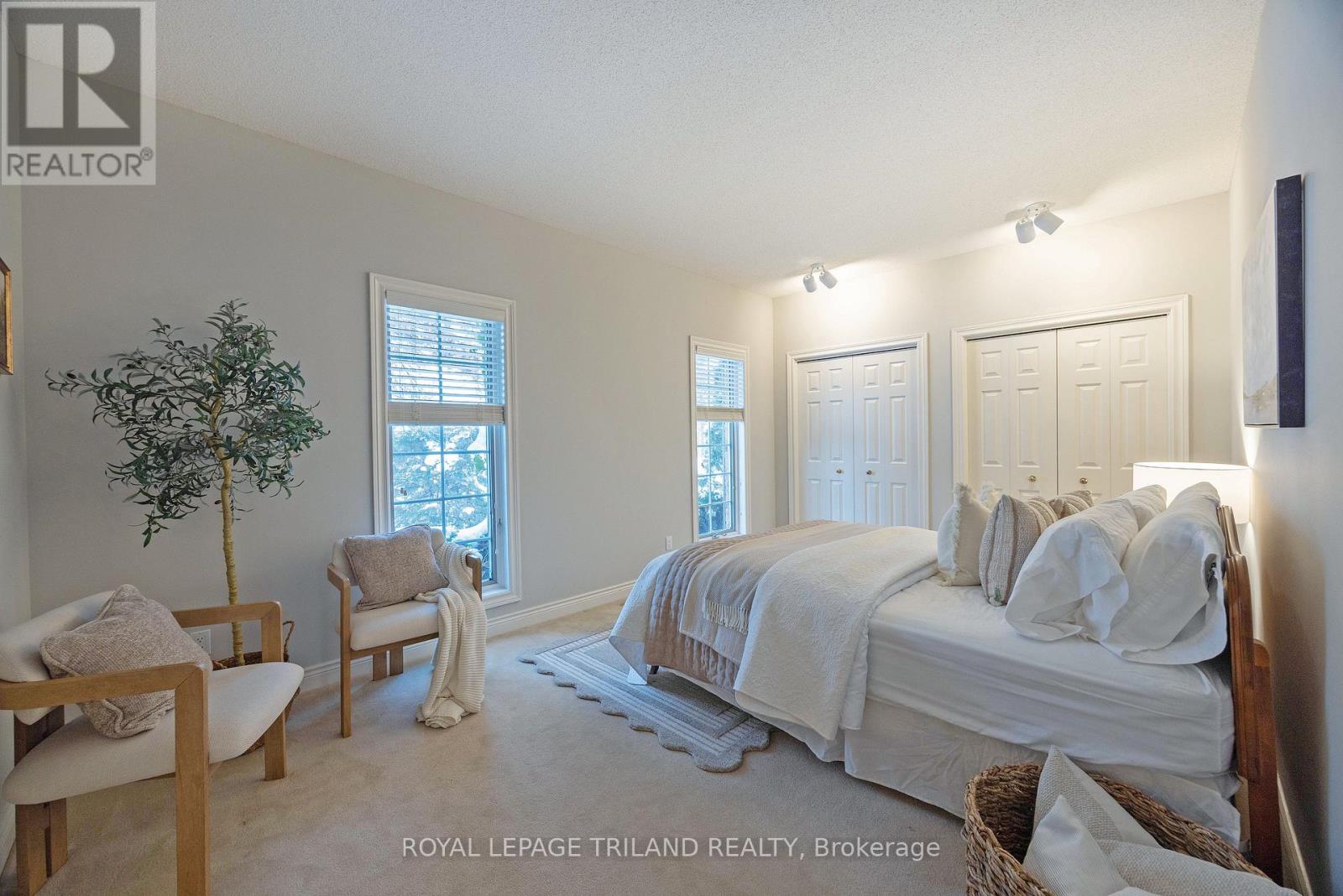 31 Woods Edge Close, London South, Ontario  N6K 4K8 - Photo 27 - X12712222