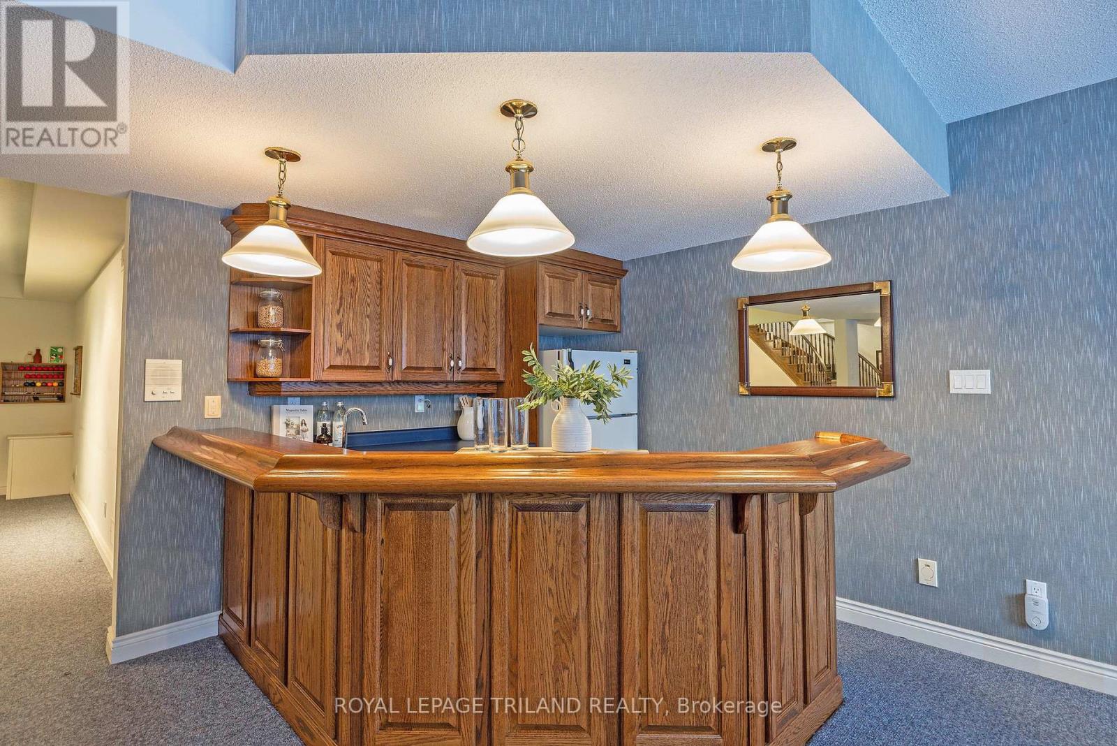 31 Woods Edge Close, London South, Ontario  N6K 4K8 - Photo 34 - X12712222