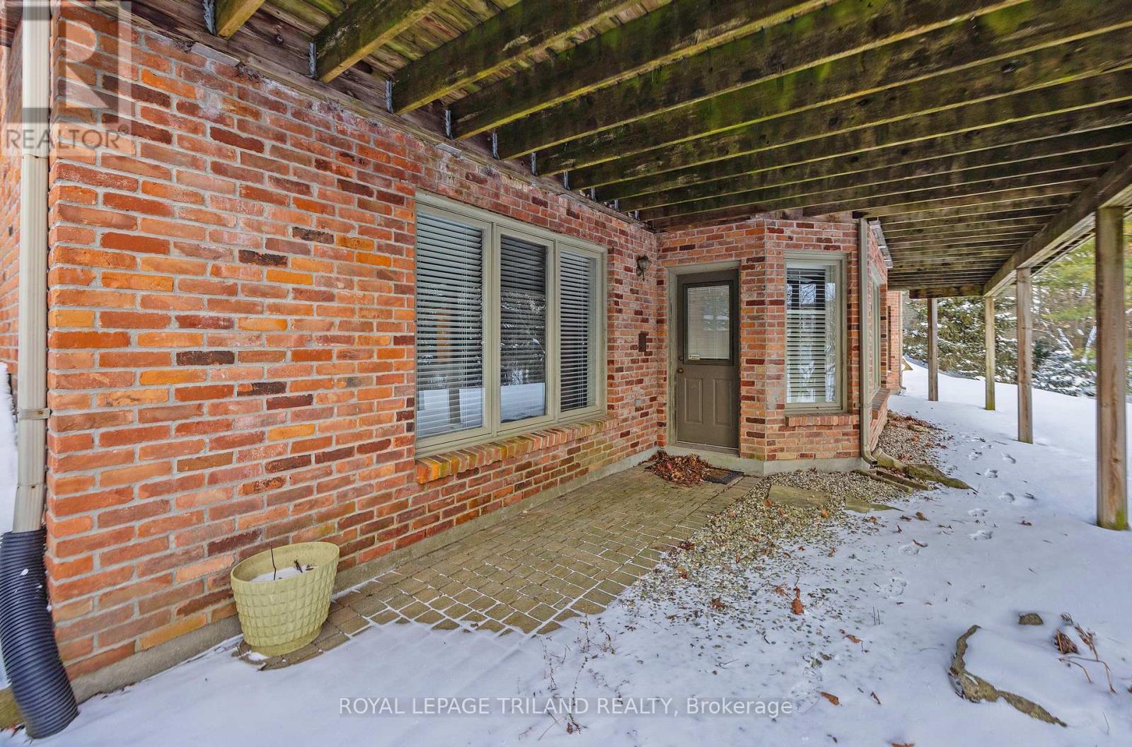 31 Woods Edge Close, London South, Ontario  N6K 4K8 - Photo 41 - X12712222