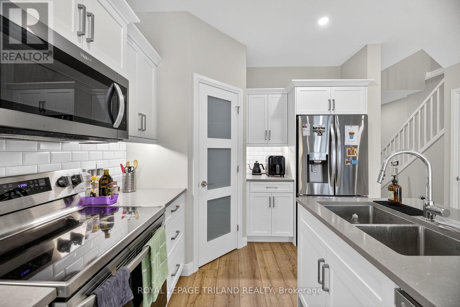 30 - 17 Nicholson Street, Lucan Biddulph, Ontario  N0M 2J0 - Photo 10 - X12712228