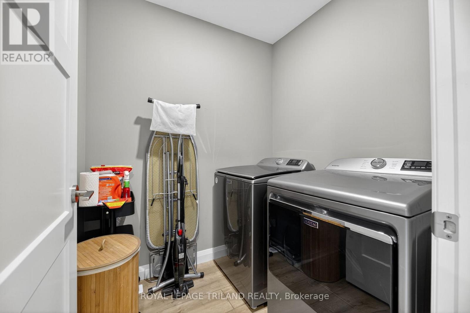 30 - 17 Nicholson Street, Lucan Biddulph, Ontario  N0M 2J0 - Photo 18 - X12712228