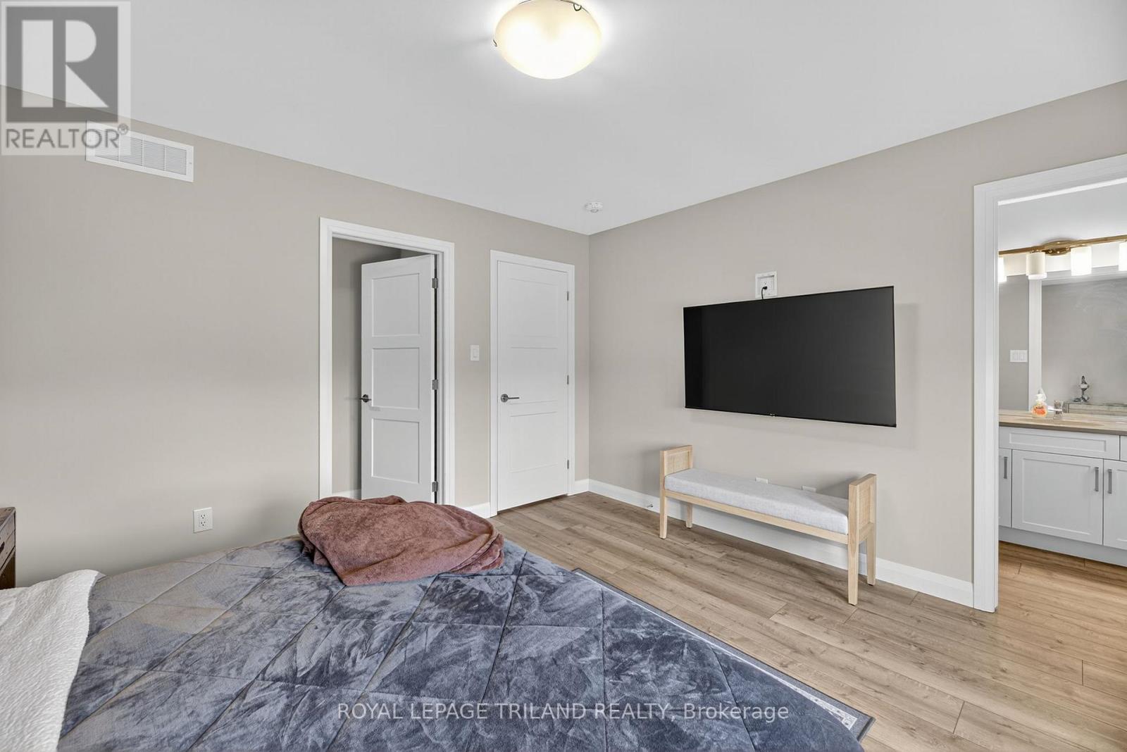 30 - 17 Nicholson Street, Lucan Biddulph, Ontario  N0M 2J0 - Photo 20 - X12712228