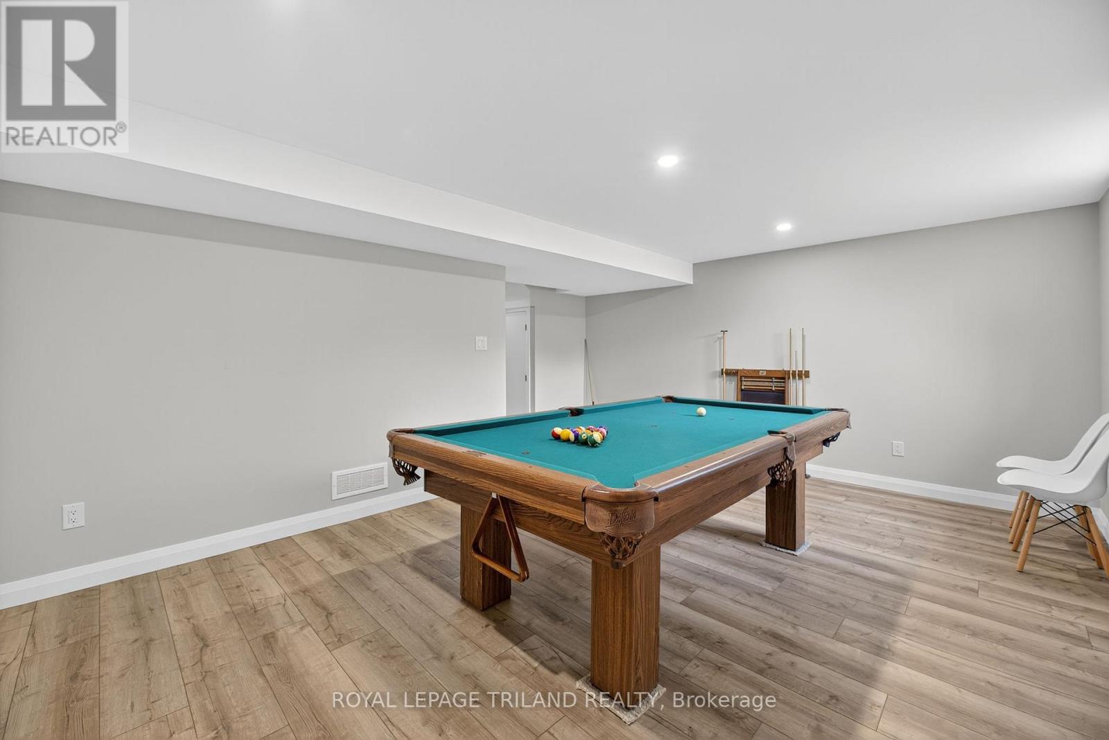 30 - 17 Nicholson Street, Lucan Biddulph, Ontario  N0M 2J0 - Photo 25 - X12712228