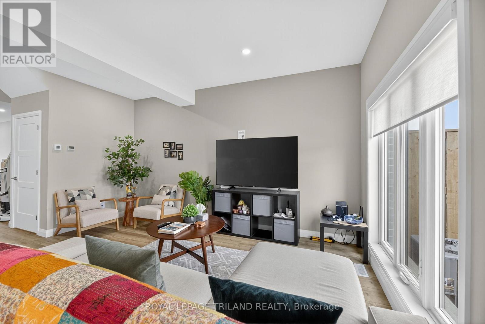 30 - 17 Nicholson Street, Lucan Biddulph, Ontario  N0M 2J0 - Photo 7 - X12712228