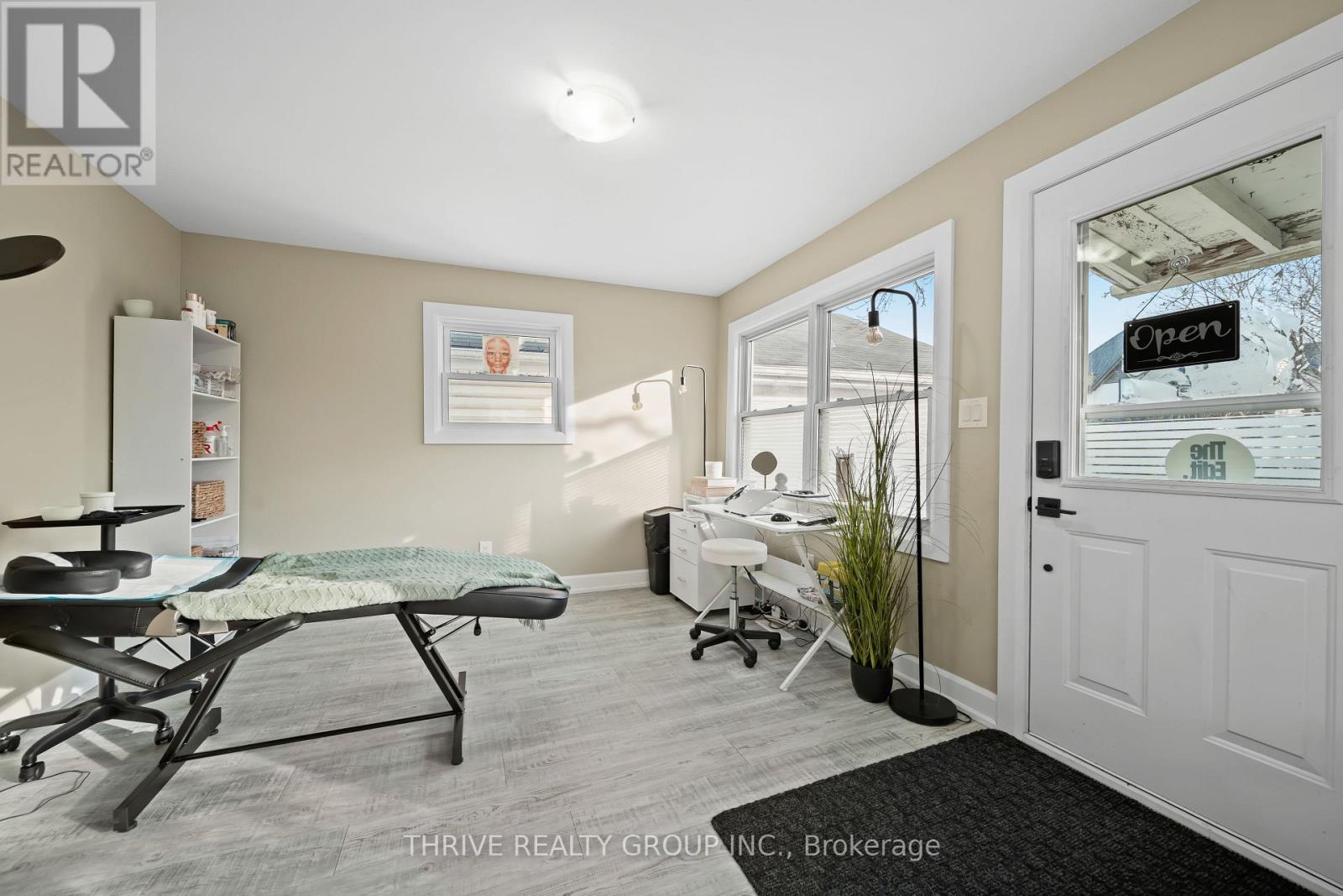 204 Wellington Street, St. Thomas, Ontario  N5R 2S4 - Photo 21 - X12712282