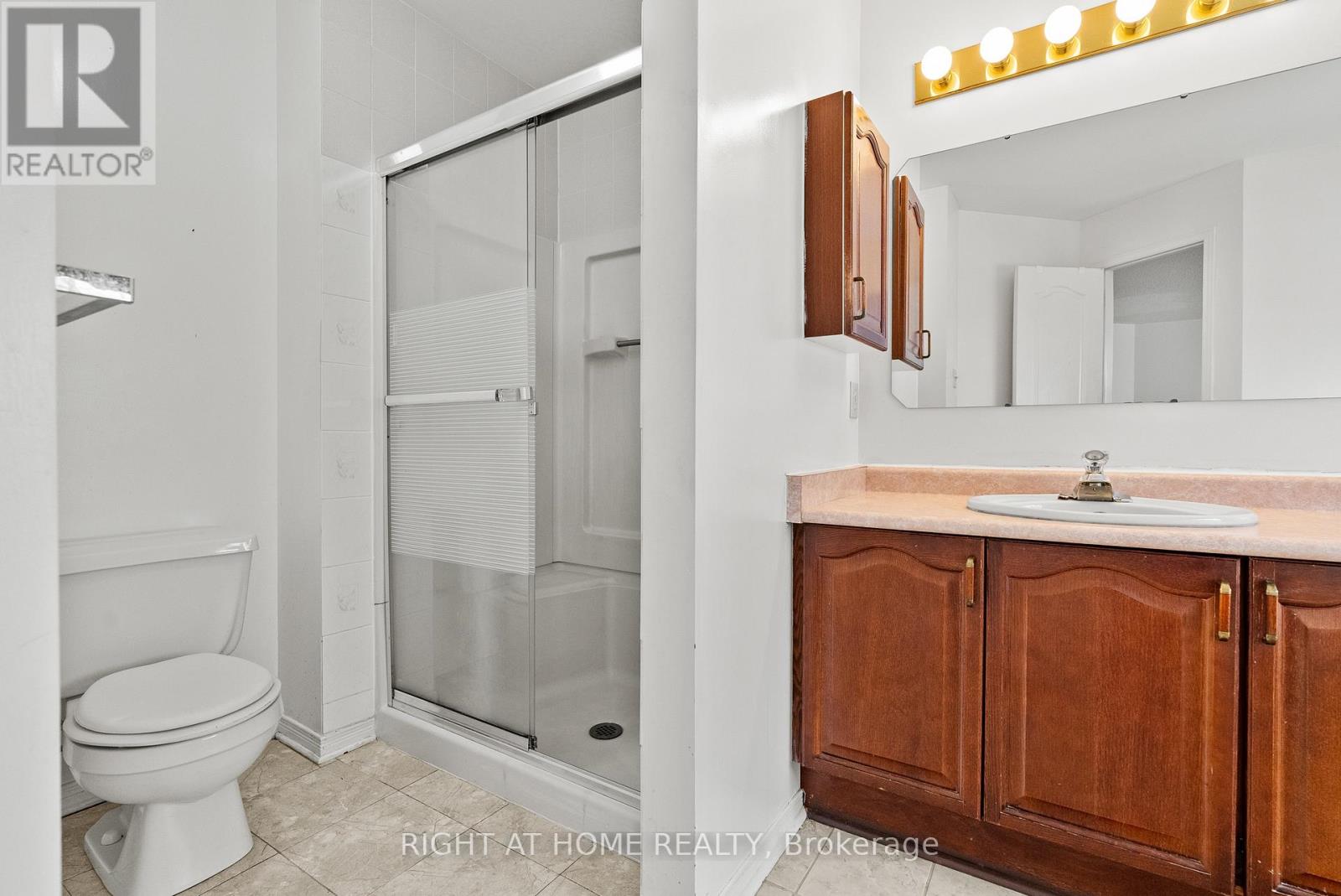 11 Kluane Ridge, Ottawa, Ontario  K2M 1Z7 - Photo 30 - X12712260