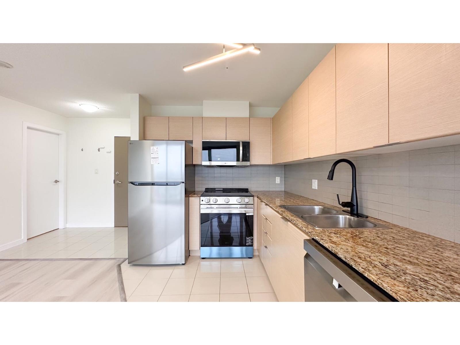 2910 13618 100 Avenue, Surrey, British Columbia  V3T 0A8 - Photo 11 - R3081216