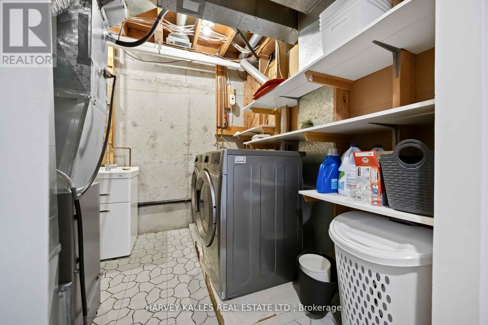 576 Ontario Street, Toronto, Ontario  M4X 1M7 - Photo 27 - C12712272