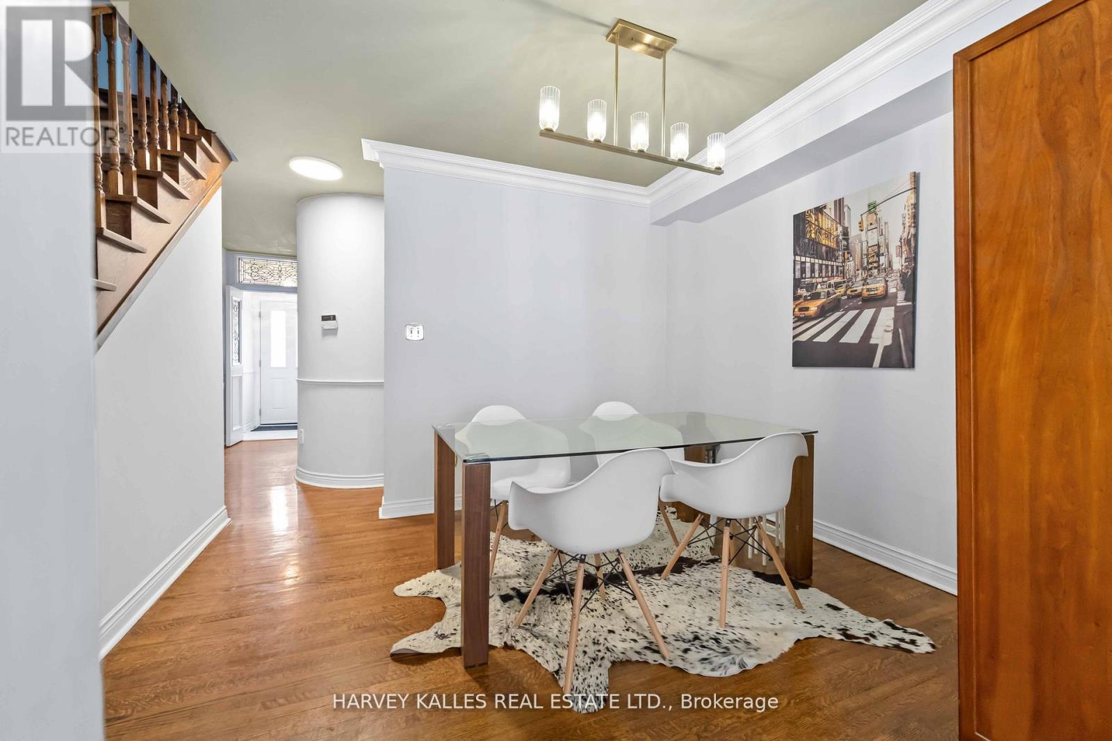 576 Ontario Street, Toronto, Ontario  M4X 1M7 - Photo 5 - C12712272