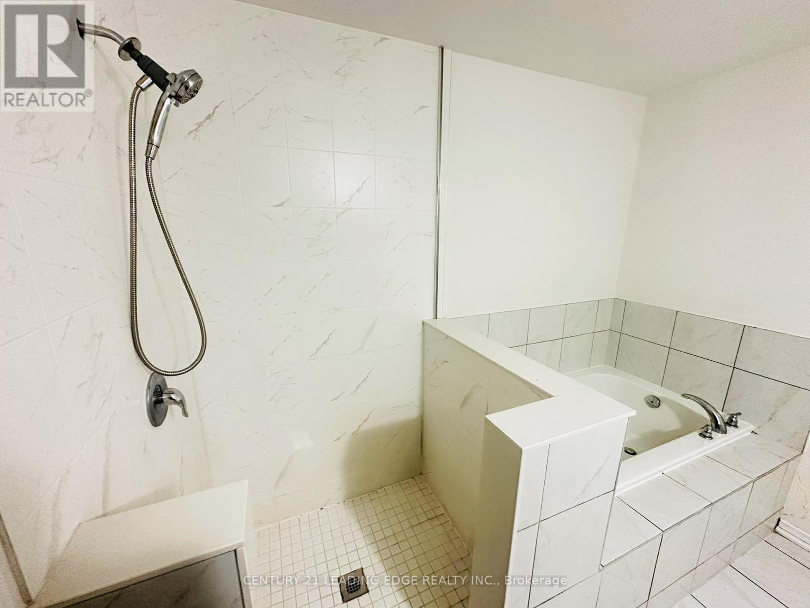 112 - 2554 Barbarolli Path, Oshawa, Ontario  L1L 0P9 - Photo 11 - E12712280