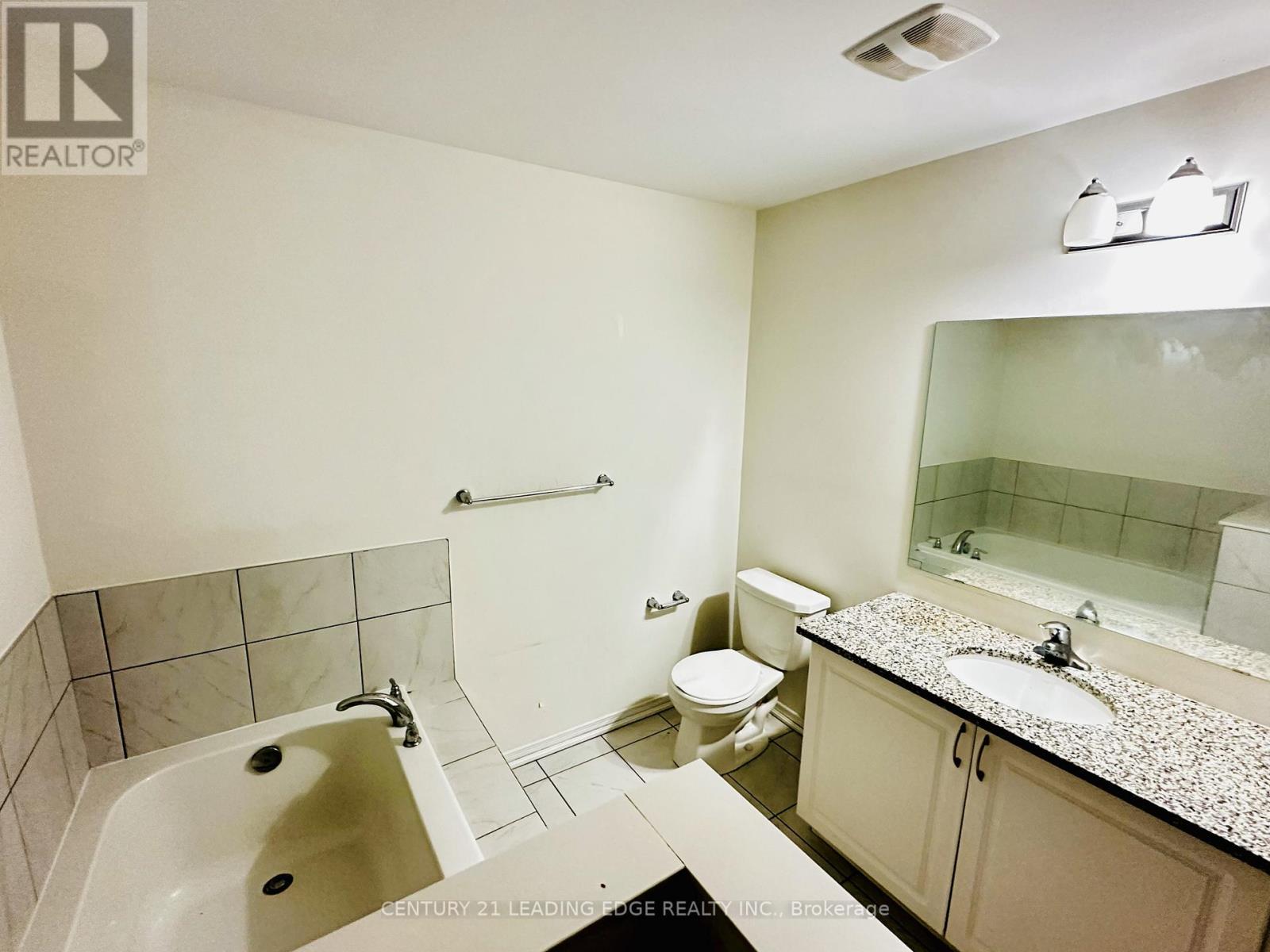 112 - 2554 Barbarolli Path, Oshawa, Ontario  L1L 0P9 - Photo 12 - E12712280