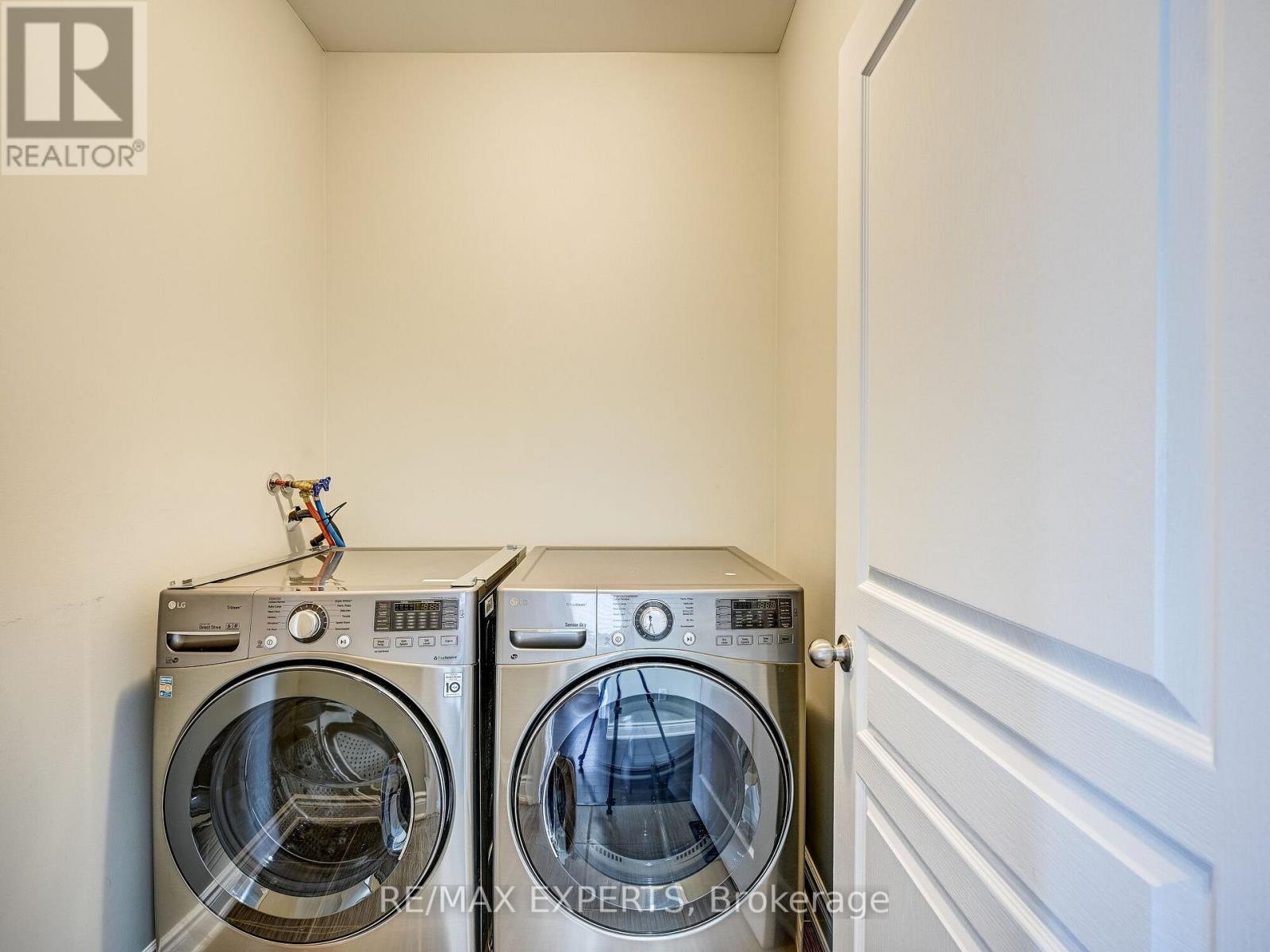 25 Killington Avenue, Vaughan, Ontario  L4H 3Y5 - Photo 24 - N12712224