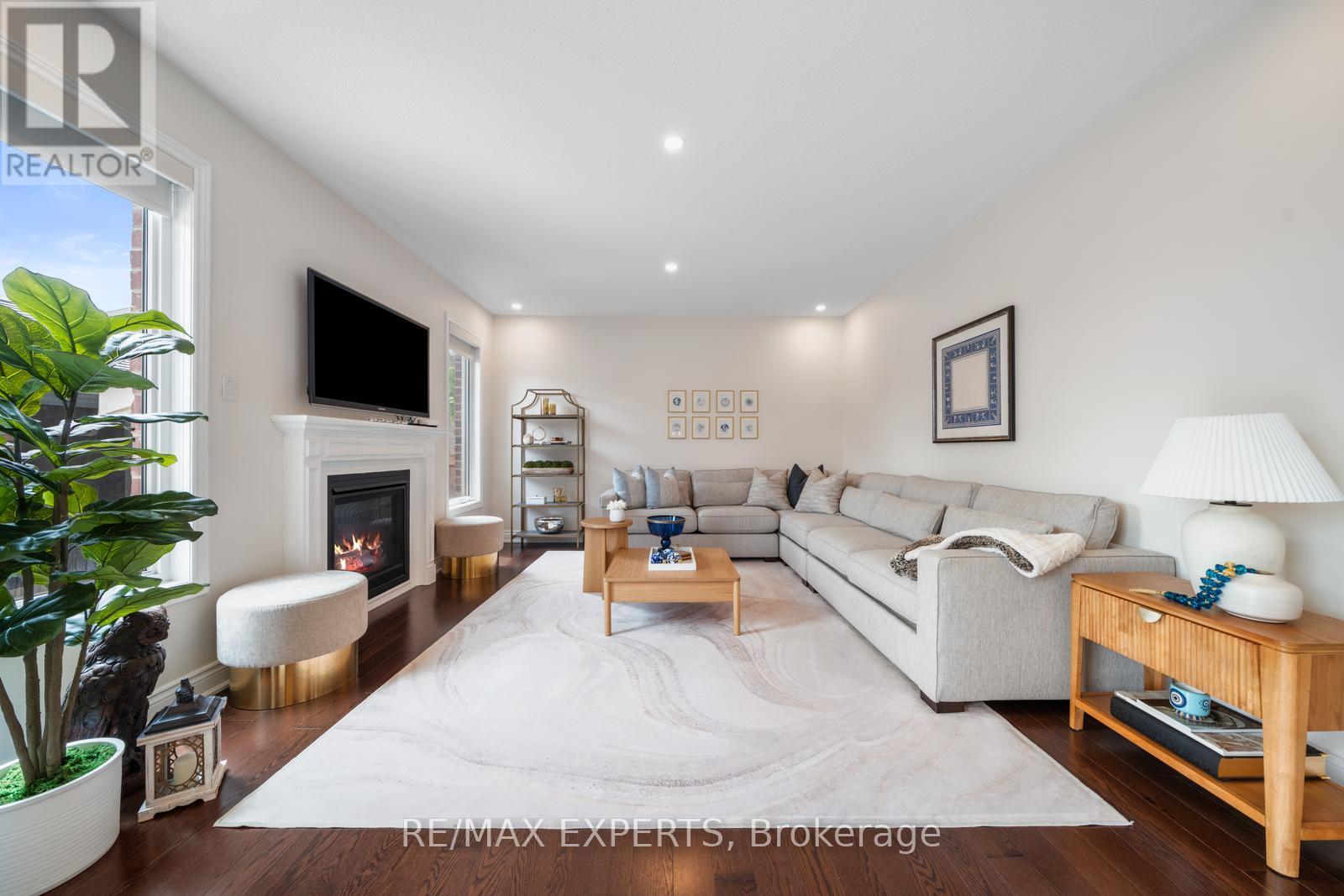 174 Sharpe Crescent, New Tecumseth (Tottenham), Ontario  L0G 1W0 - Photo 10 - N12712276