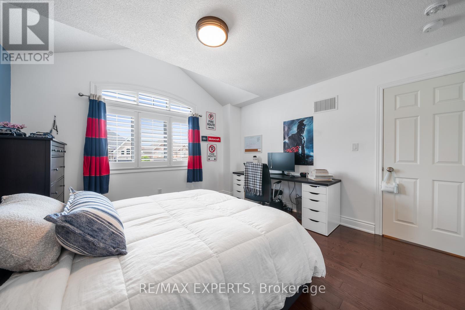 174 Sharpe Crescent, New Tecumseth (Tottenham), Ontario  L0G 1W0 - Photo 28 - N12712276