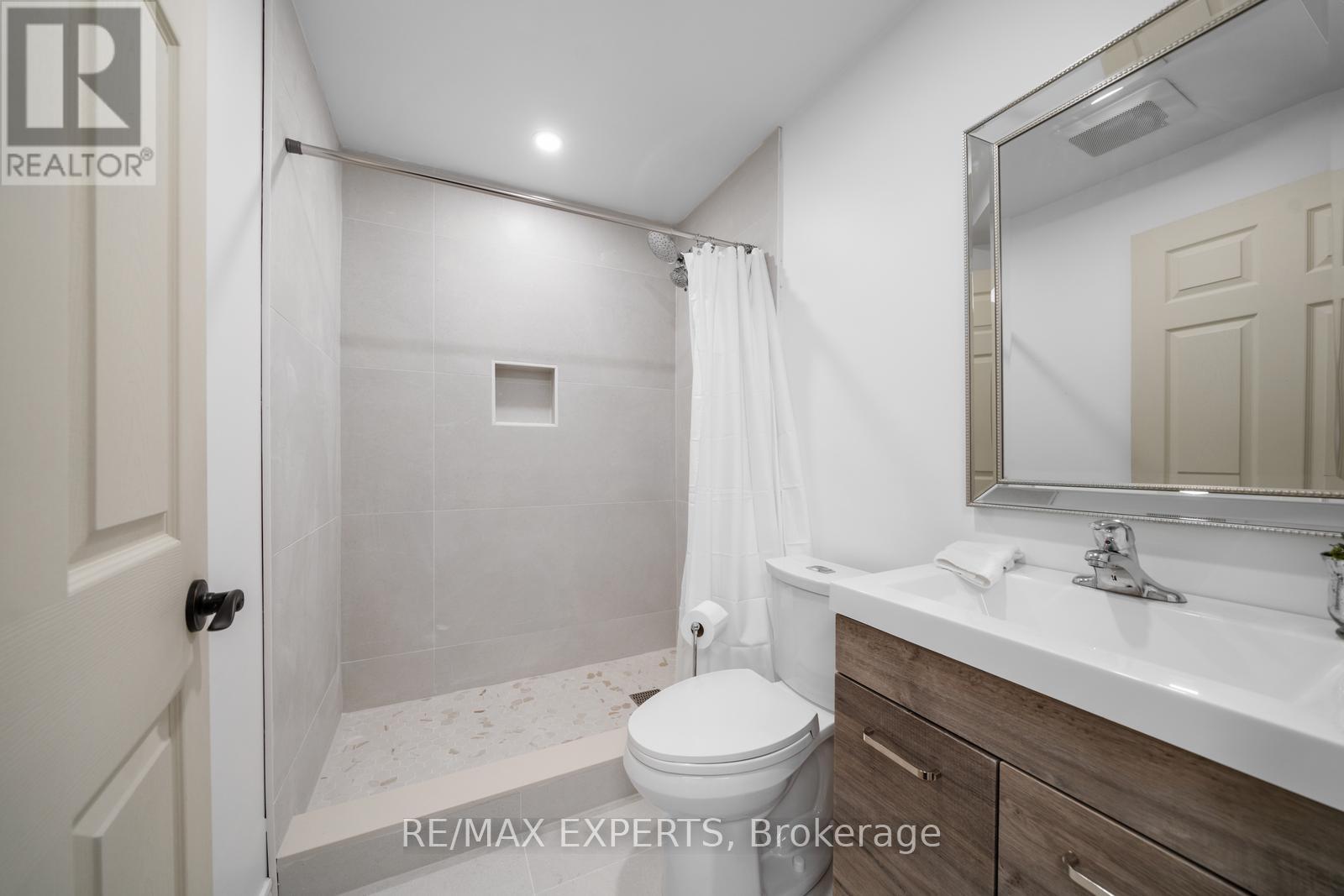 174 Sharpe Crescent, New Tecumseth (Tottenham), Ontario  L0G 1W0 - Photo 33 - N12712276