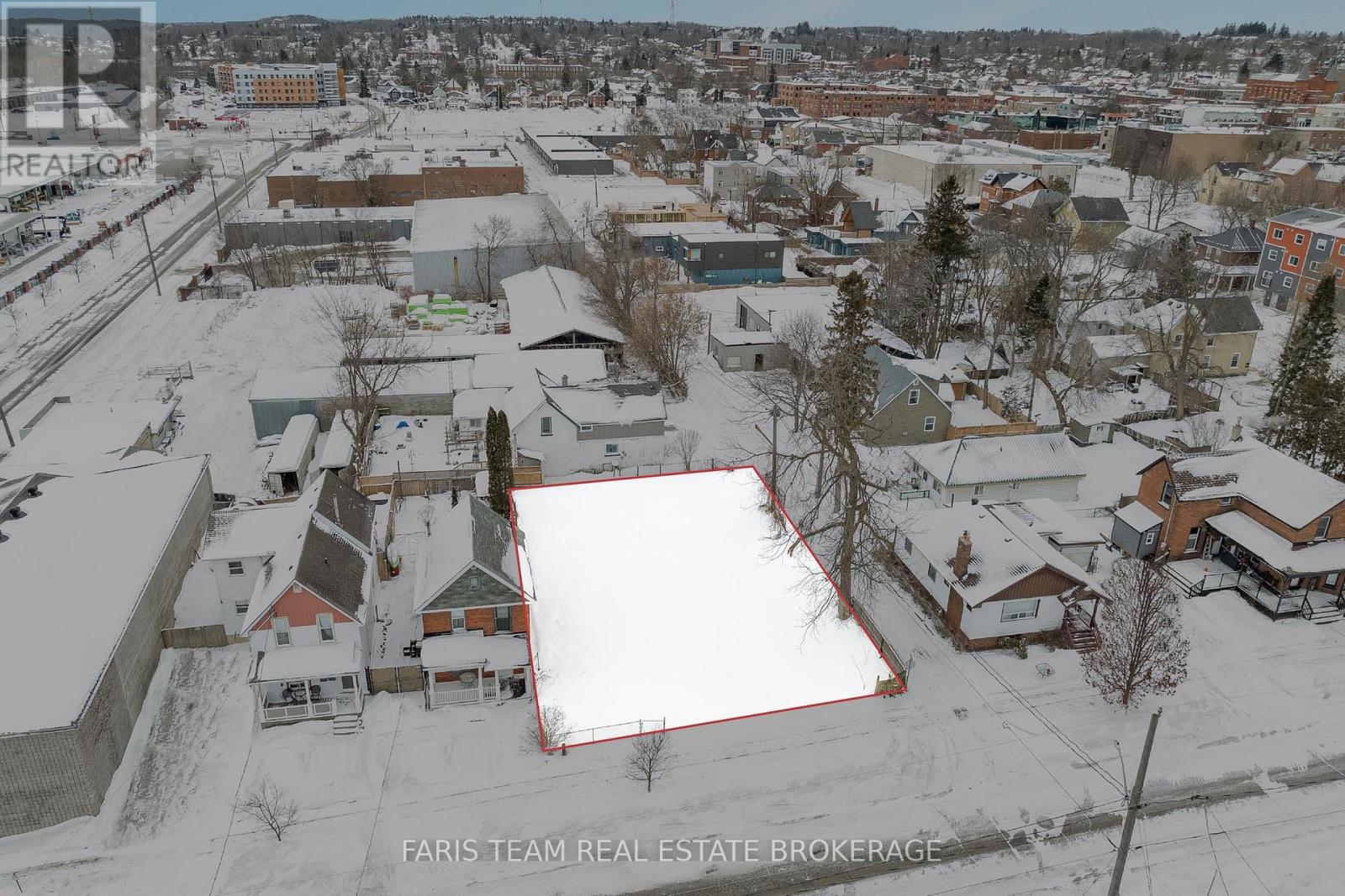 105 MATCHEDASH STREET S, Orillia, Ontario