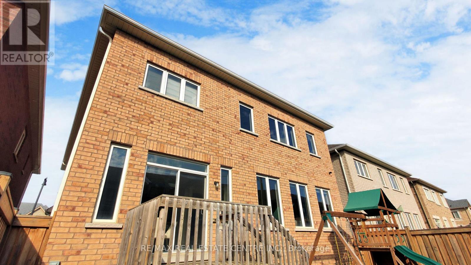 25 Fann Drive, Brampton, Ontario  L7A 4L4 - Photo 50 - W12712226