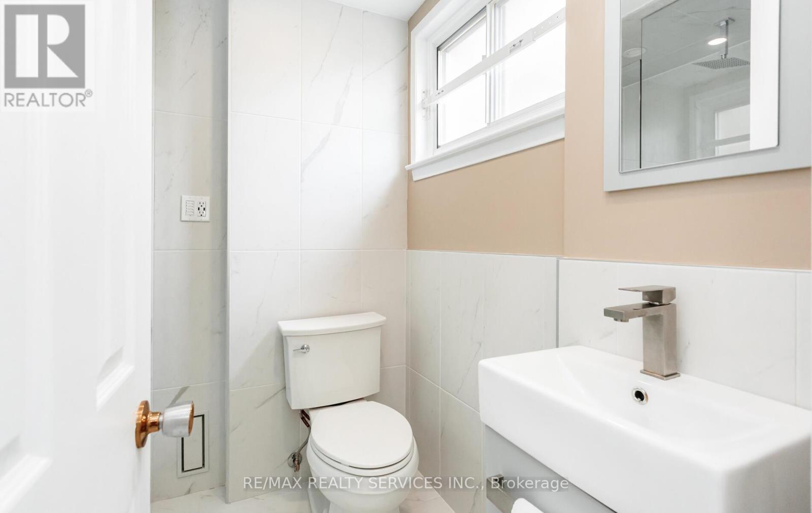 17 Croydon Court, Brampton, Ontario  L6T 1Y3 - Photo 19 - W12712270