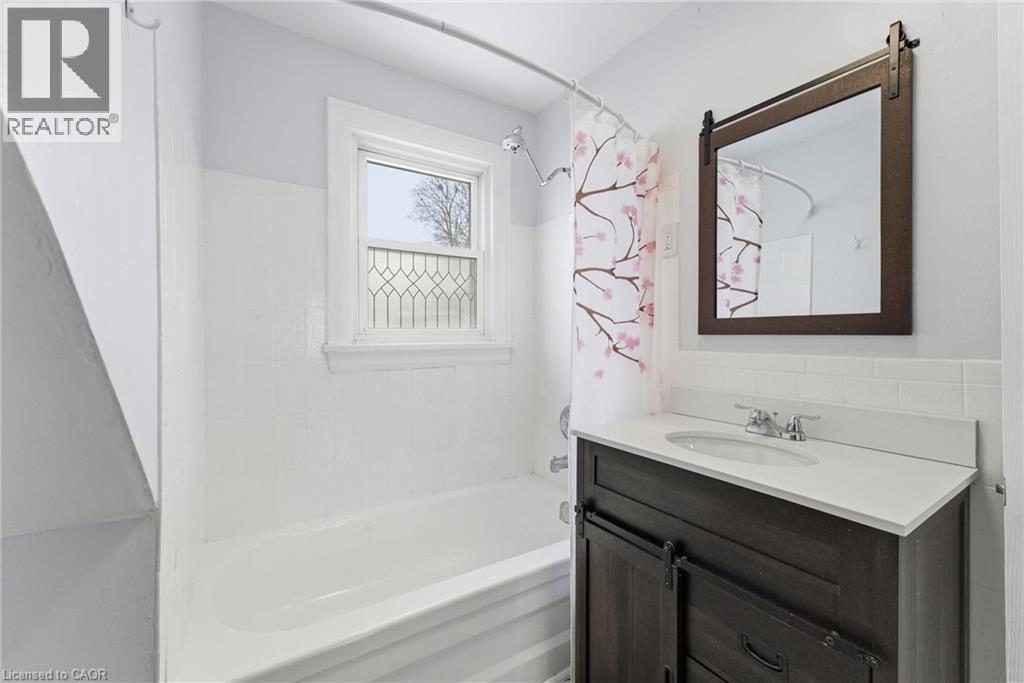 25 Aberdeen Avenue, Brantford, Ontario  N3S 1R6 - Photo 16 - 40795933