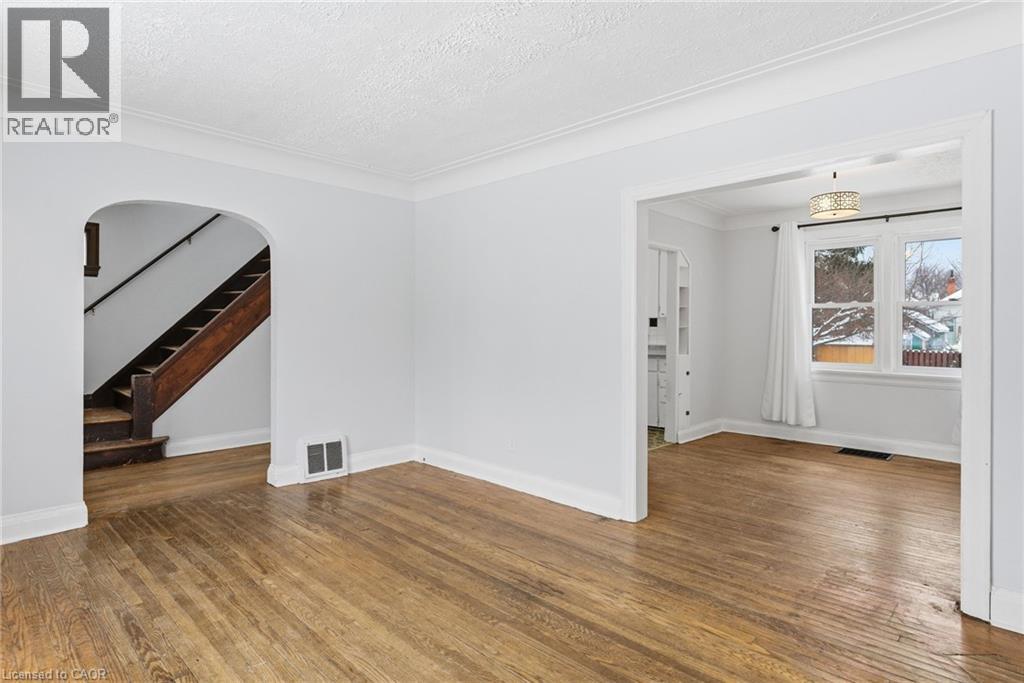 25 Aberdeen Avenue, Brantford, Ontario  N3S 1R6 - Photo 7 - 40795933