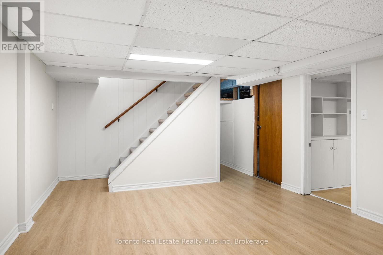 134 Pepperwood Crescent, Kitchener, Ontario  N2A 2R3 - Photo 22 - X12712290