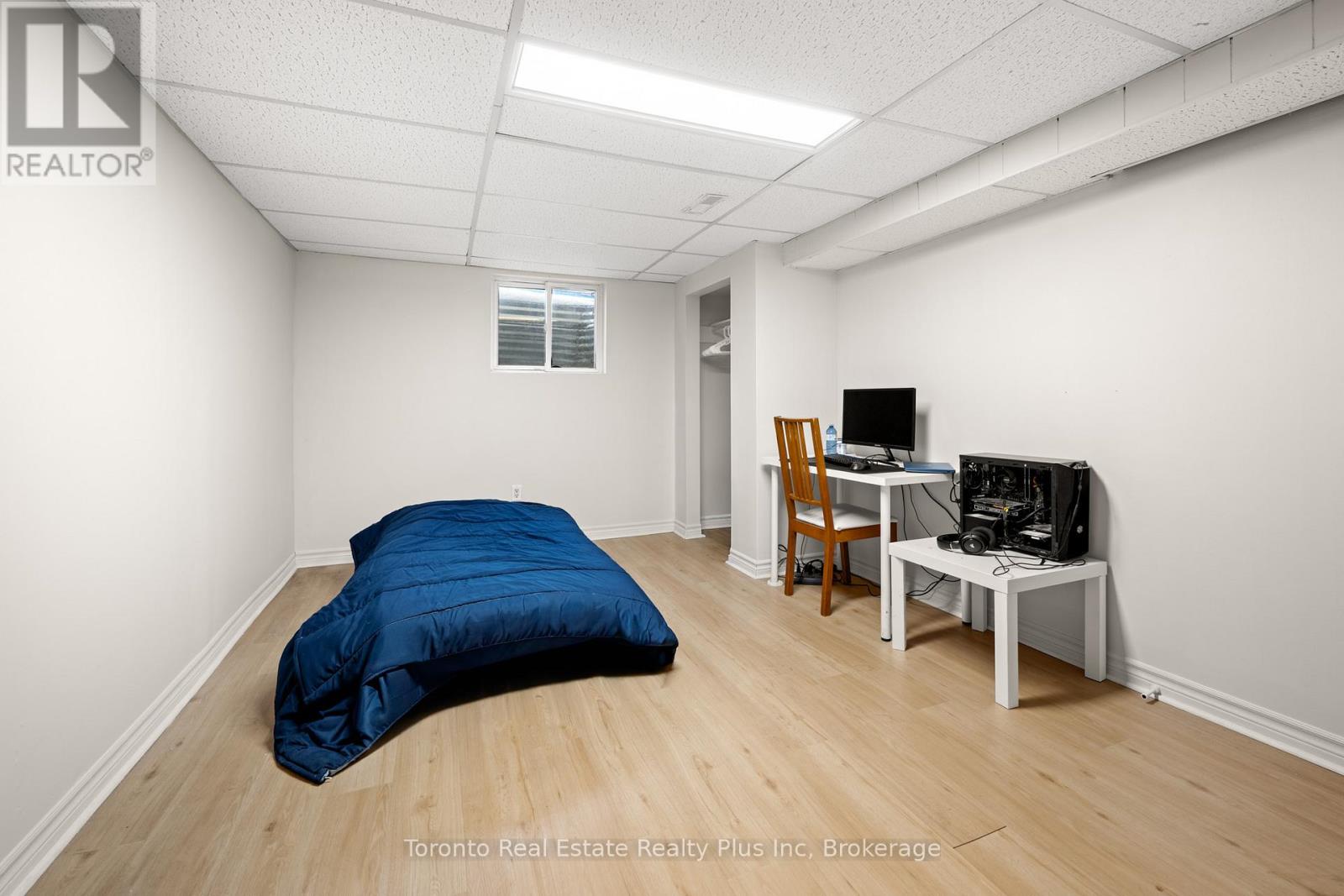 134 Pepperwood Crescent, Kitchener, Ontario  N2A 2R3 - Photo 23 - X12712290