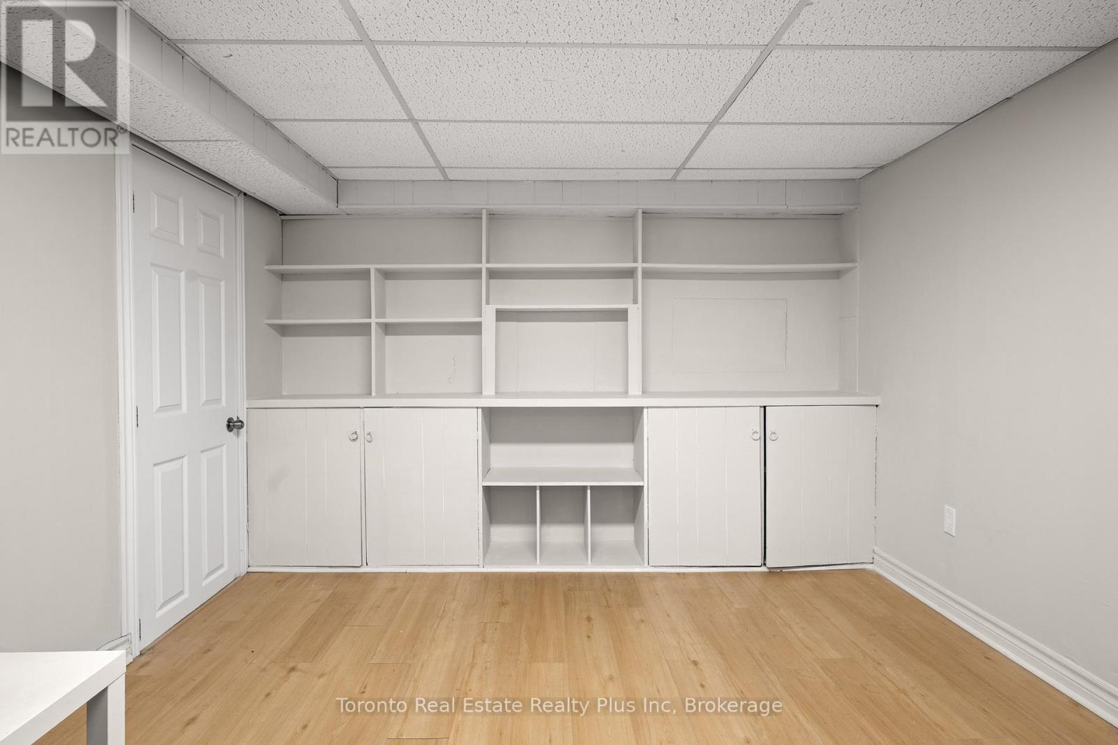 134 Pepperwood Crescent, Kitchener, Ontario  N2A 2R3 - Photo 24 - X12712290