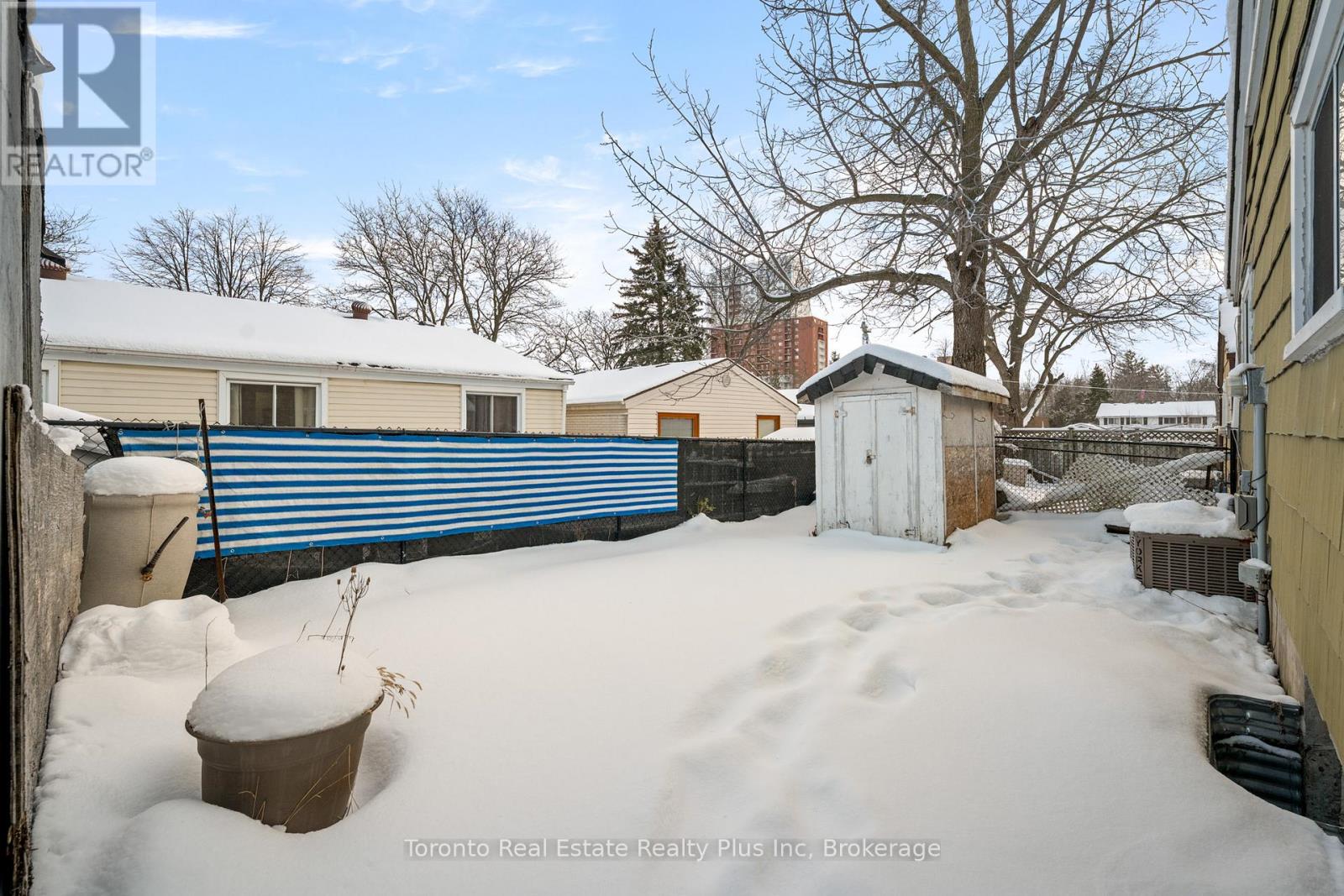 134 Pepperwood Crescent, Kitchener, Ontario  N2A 2R3 - Photo 31 - X12712290