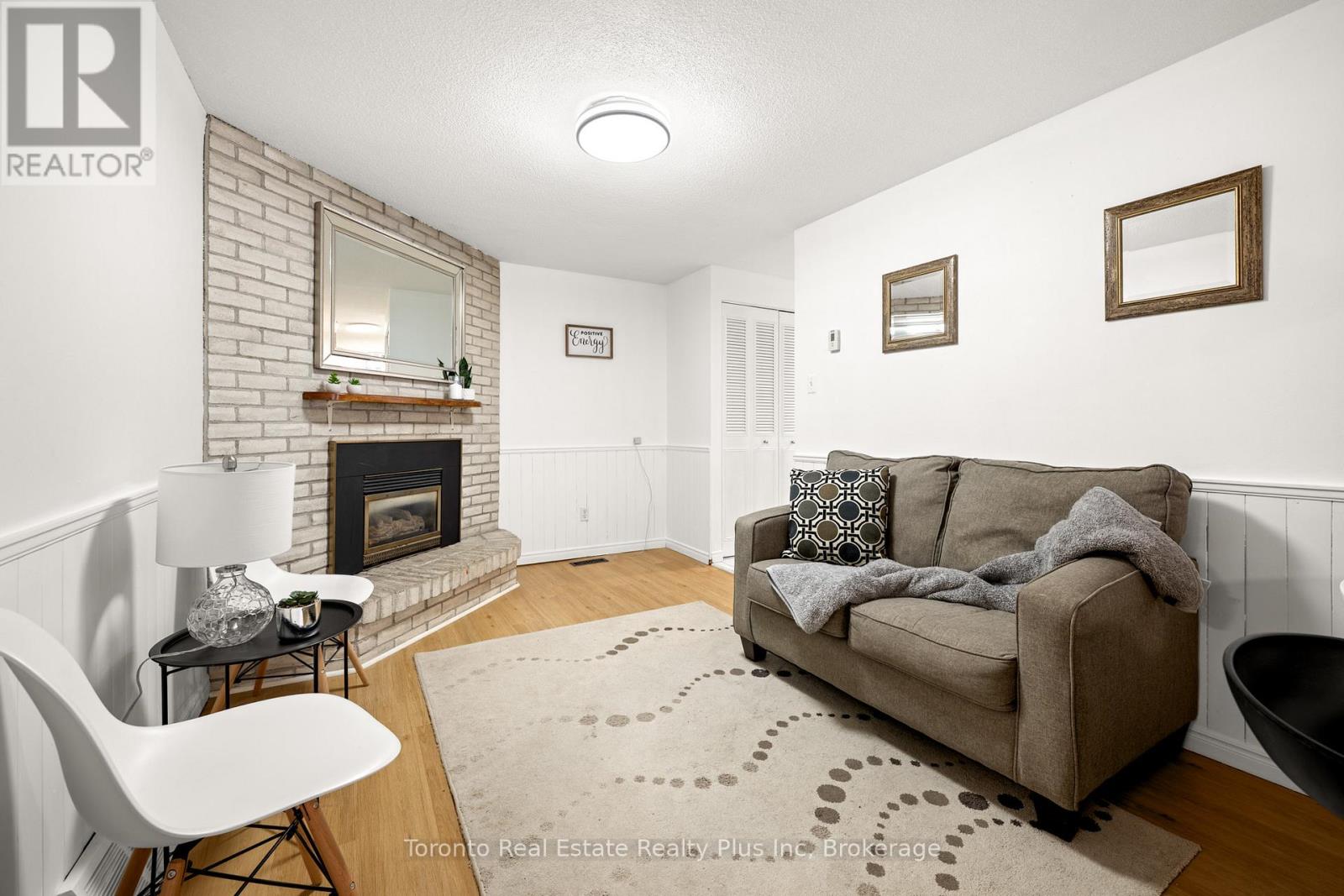 134 Pepperwood Crescent, Kitchener, Ontario  N2A 2R3 - Photo 7 - X12712290